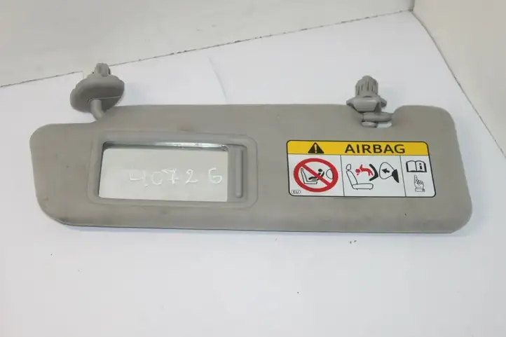 Toyota Prius (XW30) (2009 - 2015) Солнцезащитный козырек — фото 5