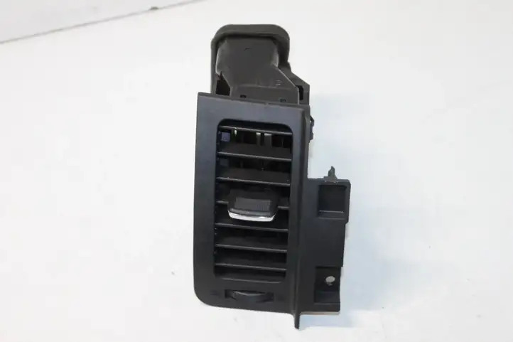 Nissan X-Trail T31 (2007 - 2014) 68751JG00B Боковой воздушный дефлектор — фото 1