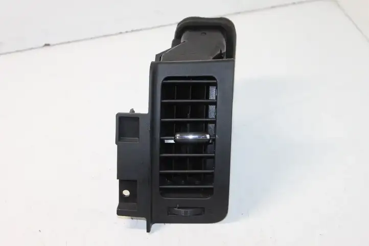 Nissan X-Trail T31 (2007 - 2014) 68750JG00B Боковой воздушный дефлектор — фото 1