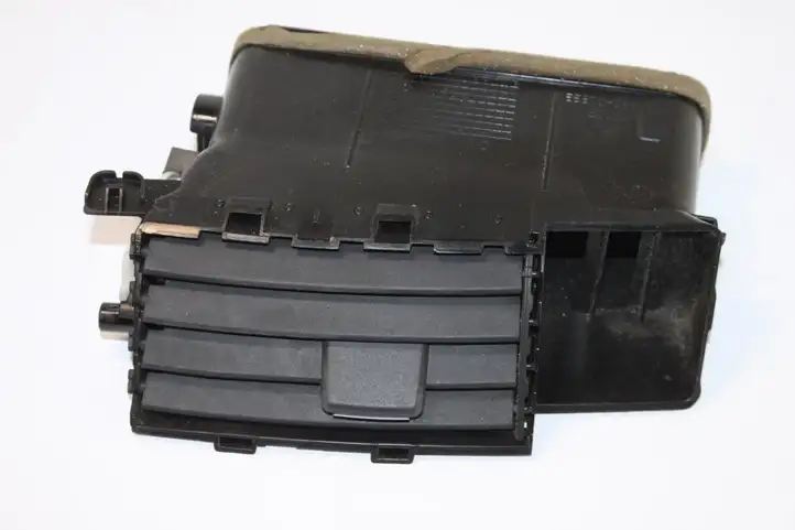 Toyota Verso (2009 - 2012) 556700F030 Боковой воздушный дефлектор — фото 1