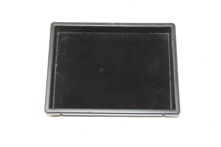 Toyota Prius (XW20) (2003 - 2009)  5882547010 Другая деталь салона