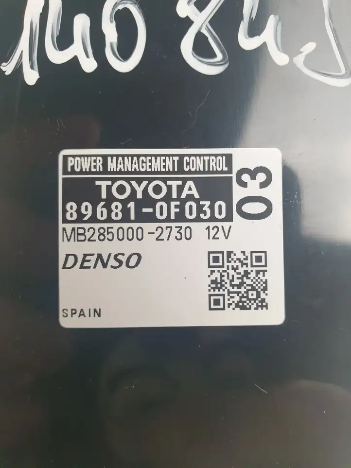 Toyota Verso (2012 - 2015) 896810F030 Прочие блоки управления — фото 2
