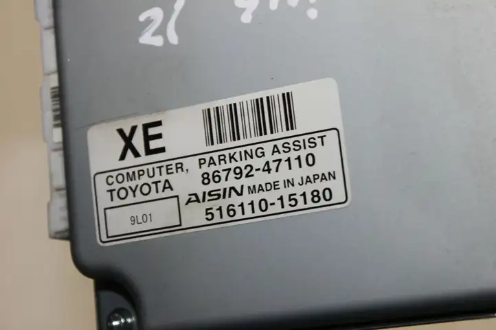 Toyota Prius (XW30) (2009 - 2015) 8679247110 Блок управления парктрониками — фото 3