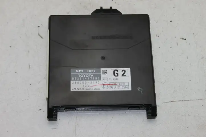 Toyota Prius (XW30) (2009 - 2015) 8922147150 Модуль управления кузовом (BCM) — фото 1