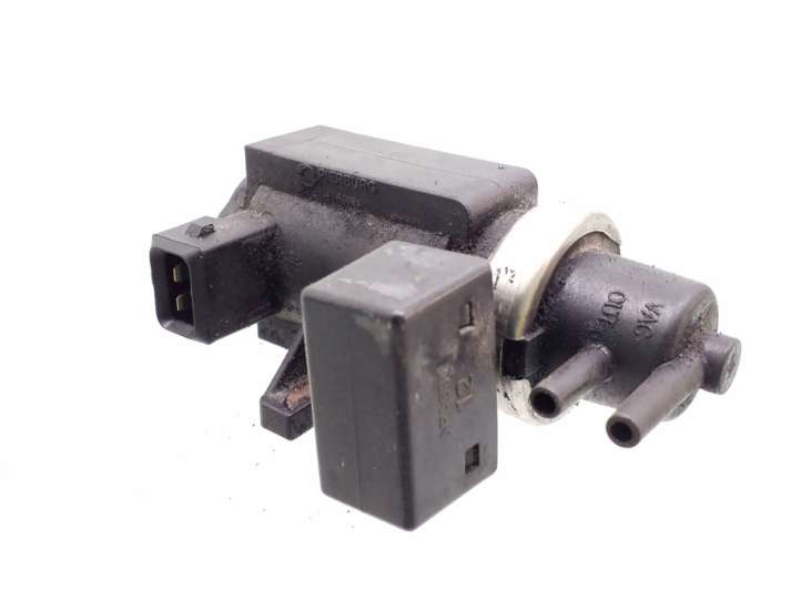 72279600 BMW 5 E39 Solenoidinis vožtuvas