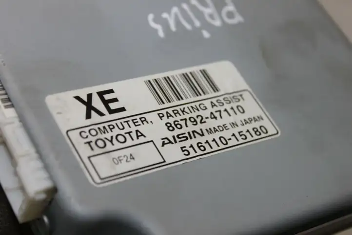 Toyota Prius (XW30) (2009 - 2015) 8679247110 Блок управления парктрониками — фото 2