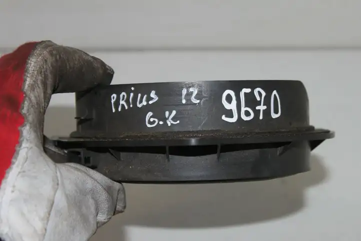 Toyota Prius (XW30) (2009 - 2015) 8616022A10 Динамики задних дверей — фото 5