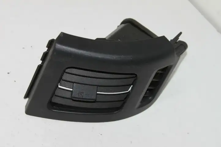 Toyota Prius (XW30) (2009 - 2015) 5565047070 Боковой воздушный дефлектор — фото 2
