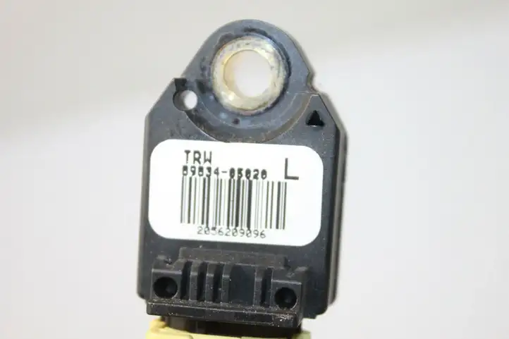 Toyota Avensis T250 (2006 - 2009) Датчик удара SRS — фото 3