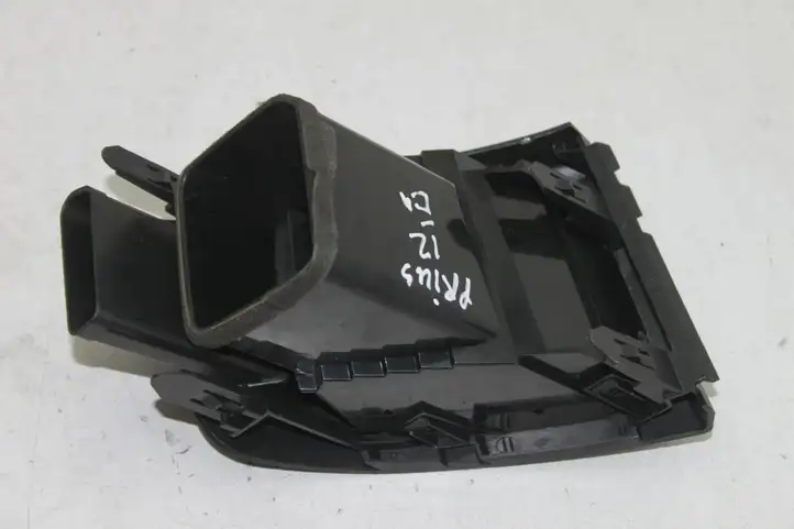 Toyota Prius+ (ZVW40) (2011 - 2018) 5568647010 Боковой воздушный дефлектор — фото 4