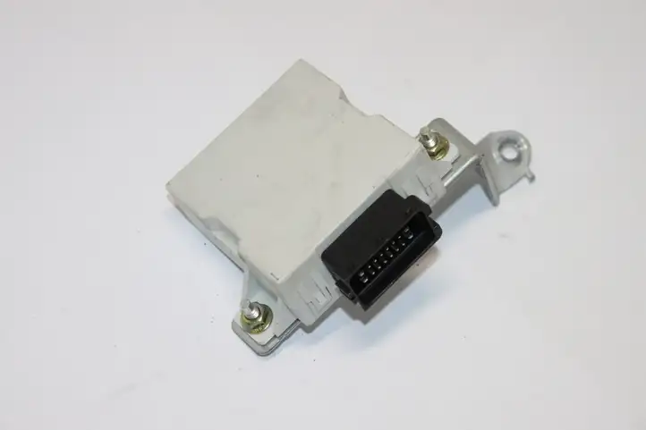 Toyota Avensis T250 (2006 - 2009) 8594005020 Реле стеклоочистителей — фото 1