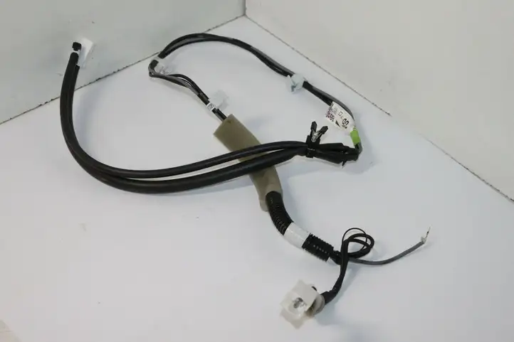 Toyota Prius (XW50) (2015 - ) 8610147G50 Прочая электропроводка — фото 1