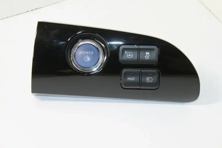 Toyota Prius (XW50) (2015 - ) 5547047030 Включатель зажигания и стартера — фото 1