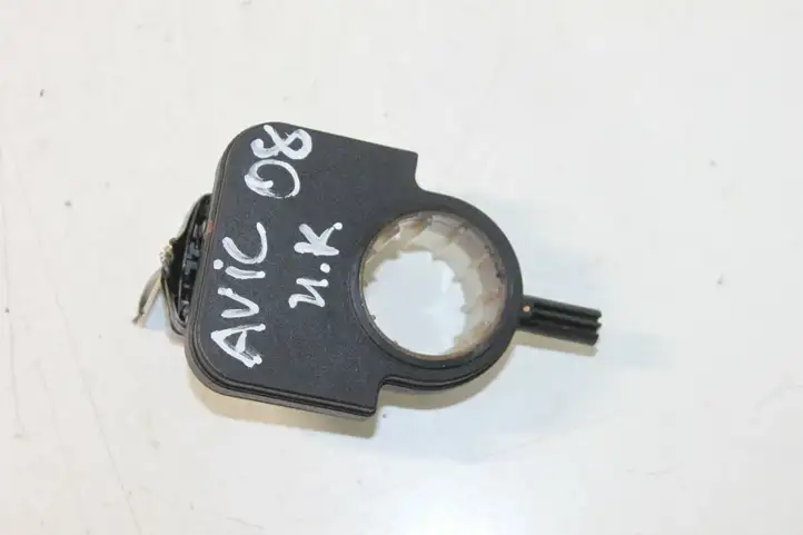 Toyota Avensis T250 (2006 - 2009) 8924502020 Датчик угла поворота руля — фото 3