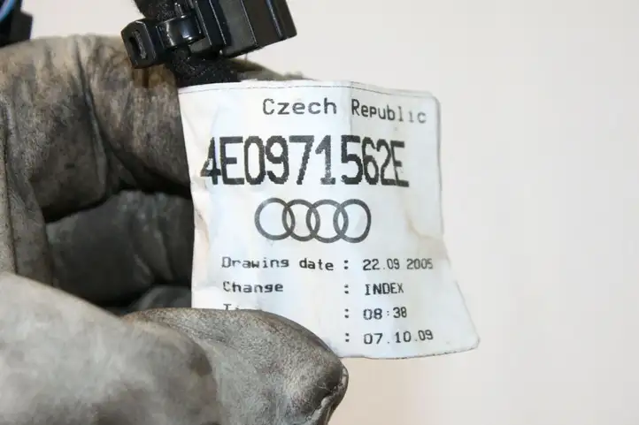 Audi A8 S8 D3 4E (2007 - 2010) 4E0971562J Проводка передней двери — фото 4