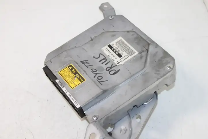Toyota Prius (XW20) (2003 - 2009) 8954047090 Прочие блоки управления — фото 2