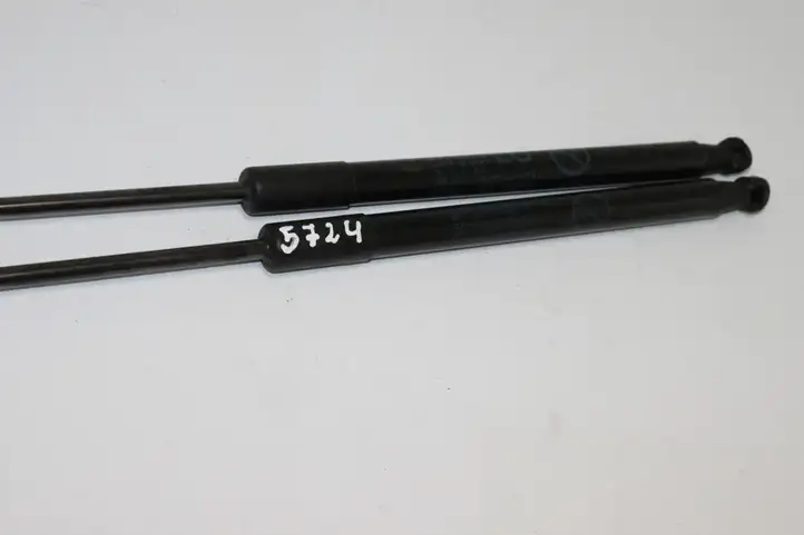 Toyota Auris E180 (2012 - 2018) 6895002170 Амортизатор крышки багажника — фото 6