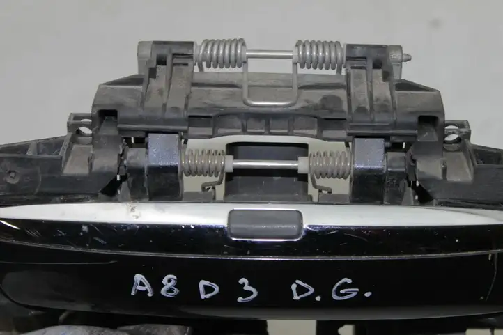 Audi A8 S8 D3 4E (2007 - 2010) 8H0959985B Наружная ручка задней двери — фото 4