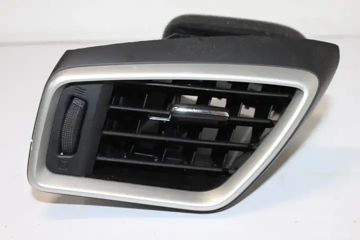 Nissan Qashqai (2013 - 2017) 687614EA0A Боковой воздушный дефлектор — фото 4