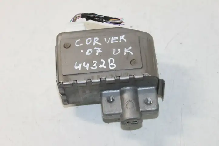 Toyota Corolla Verso E121 (2004 - 2007) 450200F1 Блокиратор руля — фото 5