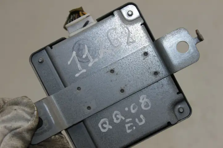 Nissan Qashqai (2006 - 2010)  41650JD700 Другие блоки управления / модули