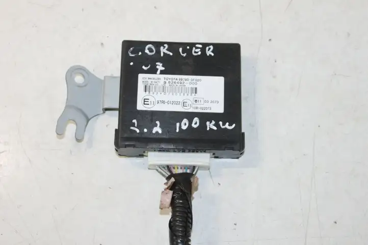 Toyota Corolla Verso E121 (2004 - 2007) 897800F020 Блок иммобилайзера — фото 1