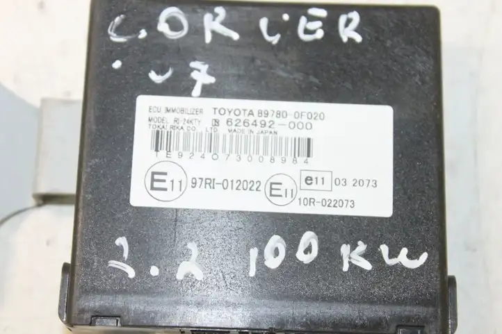 Toyota Corolla Verso E121 (2004 - 2007) 897800F020 Блок иммобилайзера — фото 2