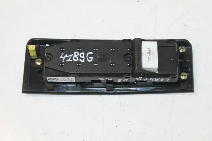 Toyota Corolla Verso E121 (2004 - 2007) 848200F01000 Кнопка стеклоподъемников — фото 6