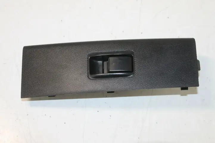 Toyota Corolla Verso E121 (2004 - 2007) 742320F030 Блок кнопок стеклоподъемников — фото 2