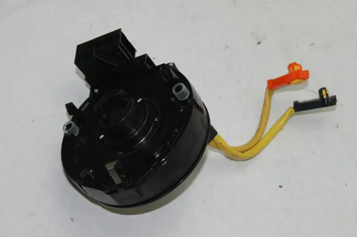 Toyota Corolla Verso E121 (2001 - 2004) Контактное кольцо SRS — фото 3