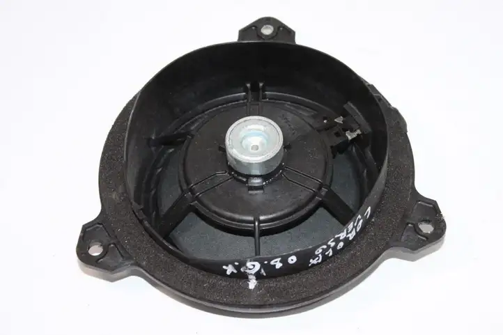 Toyota Corolla Verso E121 (2004 - 2007) 861600D190 Динамики задних дверей — фото 7