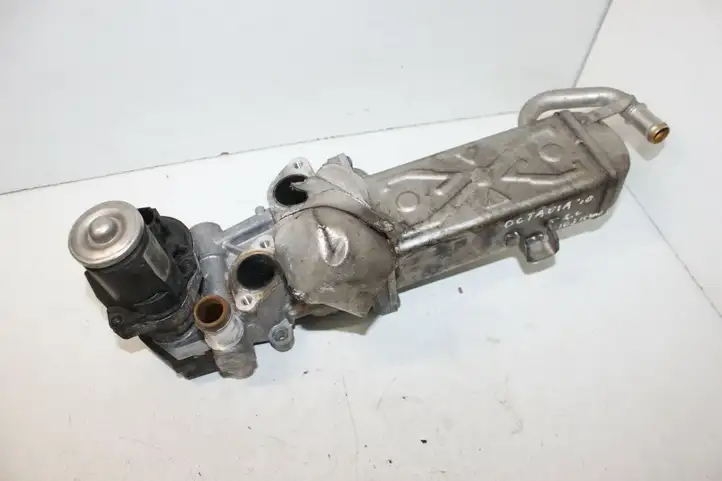 Skoda Octavia Mk2 (1Z) (2004 - 2013) 03L131512CF Охладитель клапана EGR — фото 1