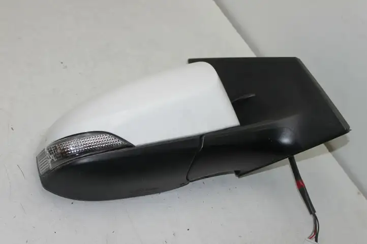 Toyota Auris E180 (2012 - 2018) Боковое зеркало с электроприводом — фото 2