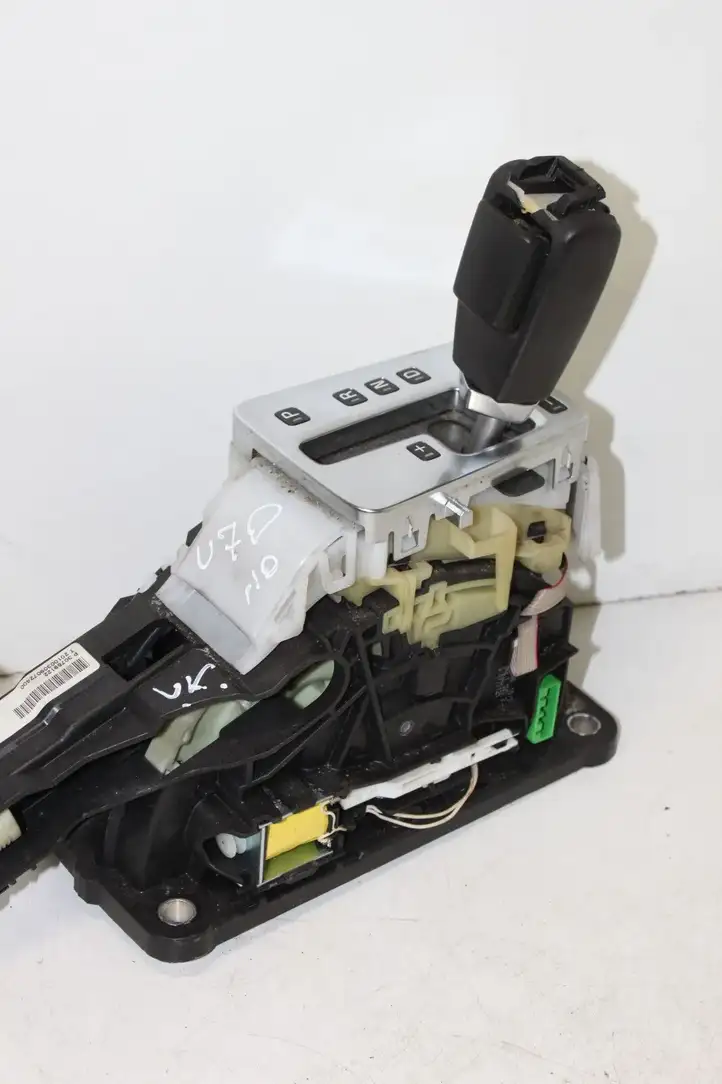 Volvo V70 (2007 - 2013) 30759122 Кулиса КПП — фото 8