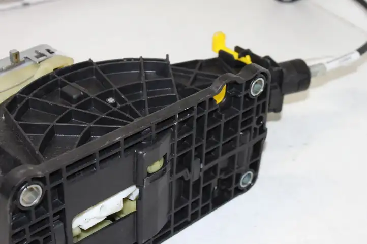 Volvo V70 (2007 - 2013) 30759122 Кулиса КПП — фото 11