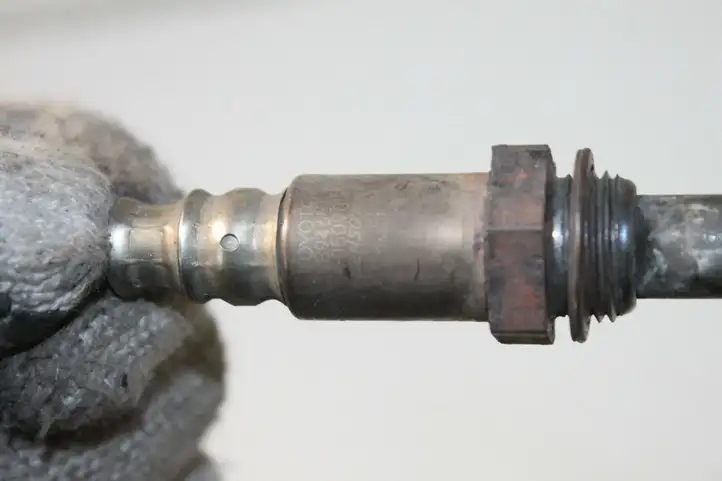 Toyota Corolla Verso E121 (2004 - 2007) 8946505090 Лямбда-зонд — фото 3