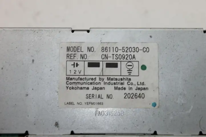 Toyota Yaris Verso (1999 - 2005) 8611052030C0 Магнитола / мультимедийная система — фото 3
