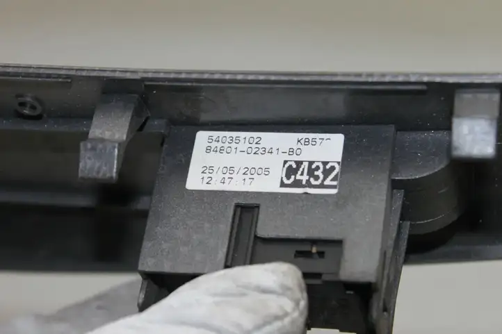 Toyota Corolla Verso E121 (2004 - 2007) 8480102341BQ Блок кнопок стеклоподъемников — фото 4