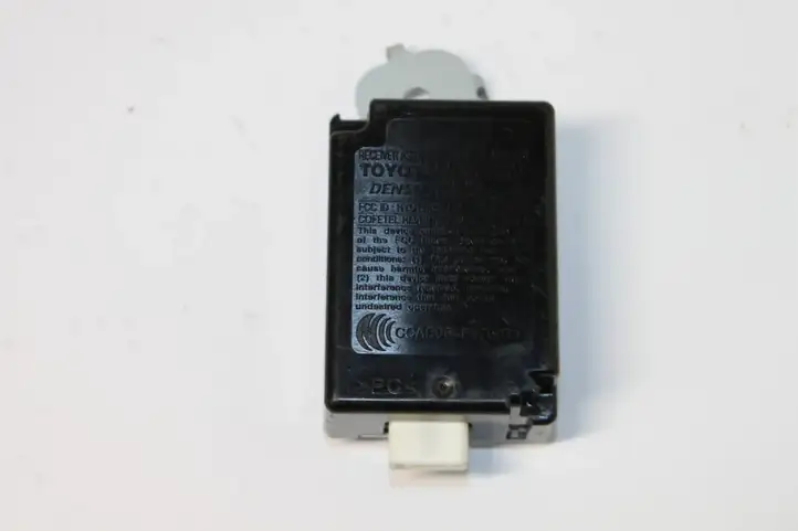 Toyota Corolla E140 E150 (2007 - 2013) 8976002010 Блок управления TPMS — фото 2