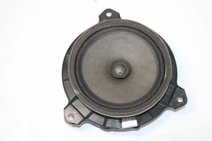 Toyota Corolla Verso E121 (2004 - 2007) 861600D190 Динамики задних дверей — фото 3