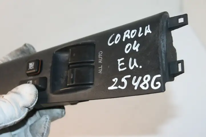 Toyota Corolla E120 E130 (2000 - 2004) 7423202290 Кнопка стеклоподъемников — фото 7