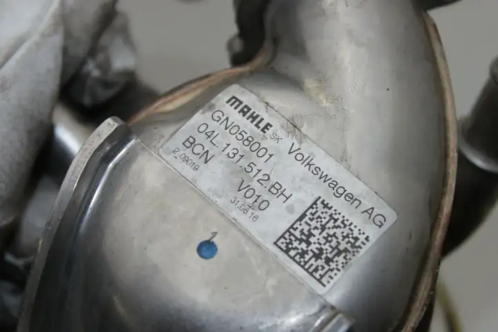 Audi A3/S3 8V (2016 - 2020) 06L131512BH Охладитель клапана EGR — фото 4