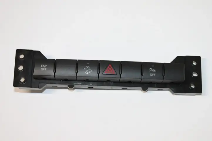 Jeep Grand Cherokee (2010 - 2021) P04602846AD Включатель аварийных фонарей — фото 1