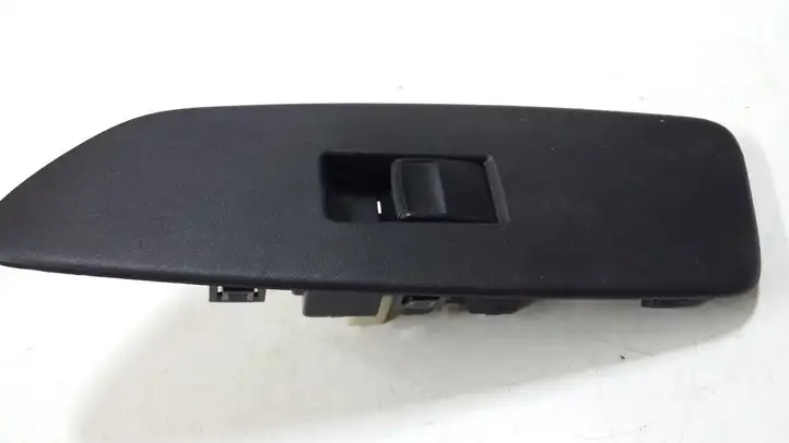 Toyota Auris 150 (2006 - 2012) 7423202560 Блок кнопок стеклоподъемников — фото 3