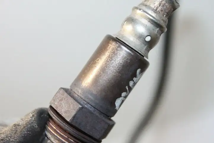 Toyota Avensis T250 (2006 - 2009) 8946505080 Лямбда-зонд — фото 2