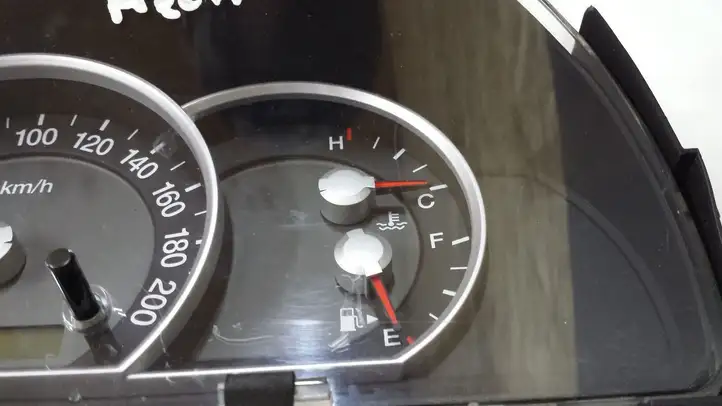 Kia Sorento (2006 - 2009)  940133E190 Спидометр (приборный щиток)