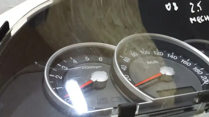 Kia Sorento (2006 - 2009)  940133E190 Спидометр (приборный щиток)