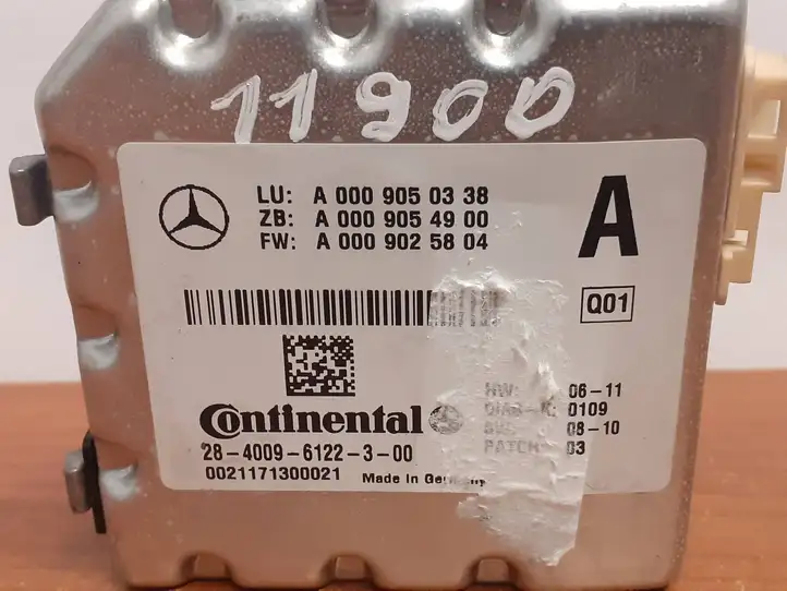 Mercedes-Benz E W212 (2009 - 2016) A0009025804 Камера в лобовом стекле — фото 2
