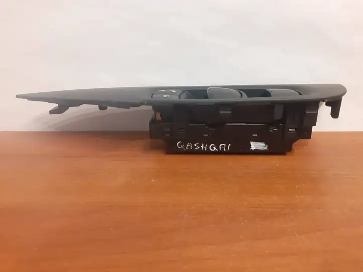 Nissan Qashqai (2017 - 2020) 80960-4EA0AX Блок кнопок стеклоподъемников — фото 6