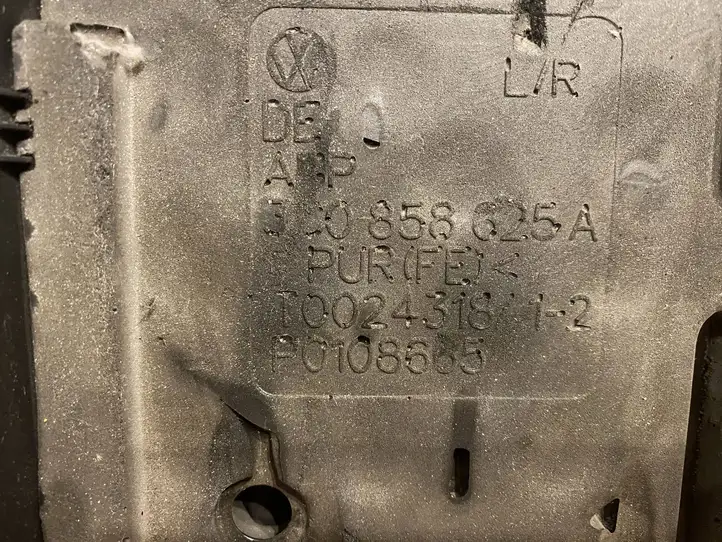 Volkswagen PASSAT B6 (2005 - 2010) 3C0858625A Обшивка рулевой колонки — фото 2